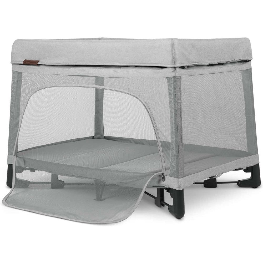 UPPAbaby Remi Bedside Bassinet Playard Travel Crib – Berg's
